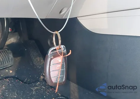 2019 Hyundai Elantra Value Edition z USA, uszkodzony, nr VIN KMHD84LF2KU840984